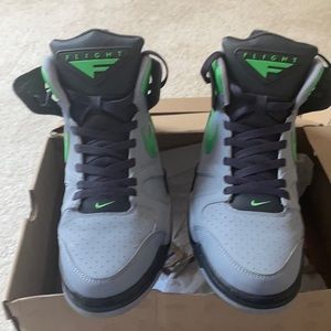 Nike Air Flight Falcon